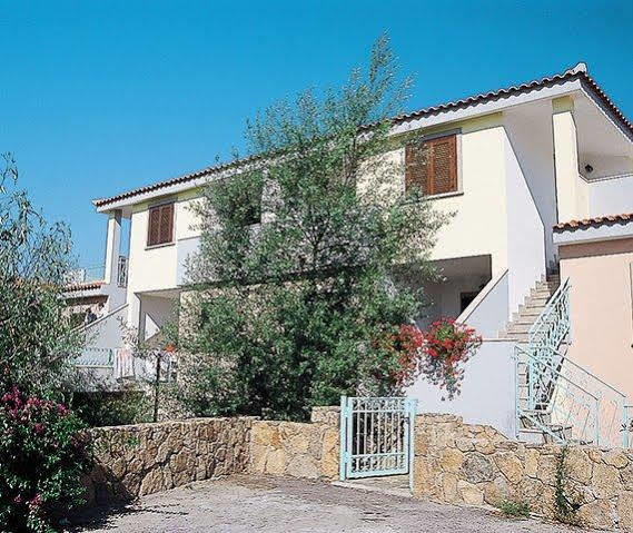 Albergo Residenziale Gli Ontani Cala Liberotto Exterior foto